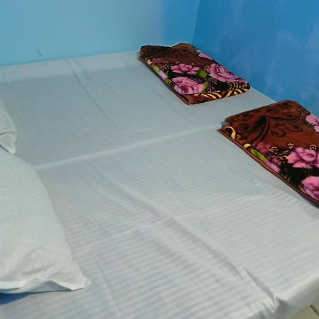 Baba Guest House Ujjain Extérieur photo