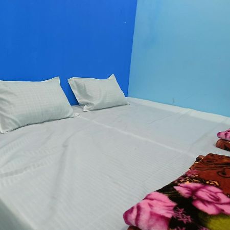 Baba Guest House Ujjain Extérieur photo