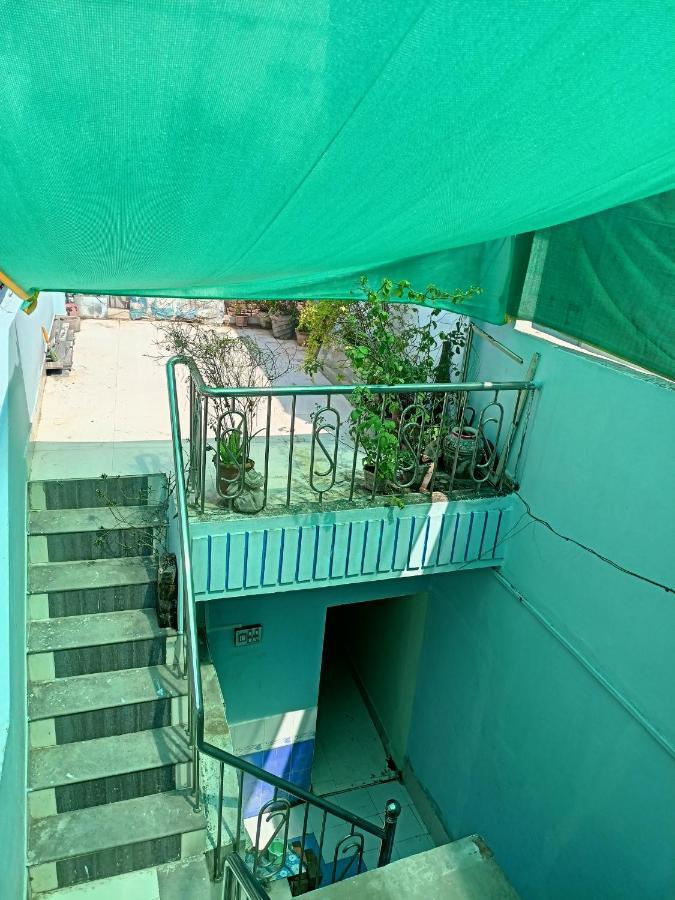 Baba Guest House Ujjain Extérieur photo
