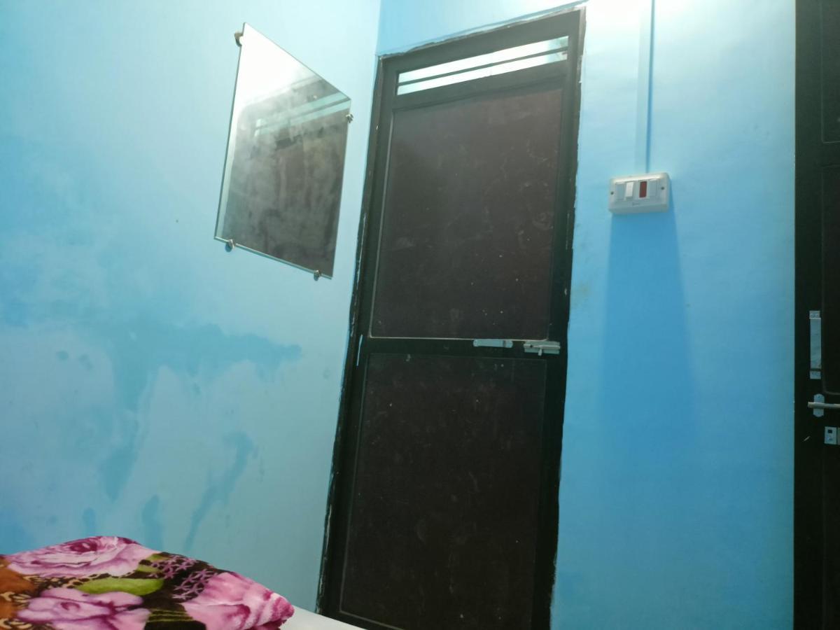 Baba Guest House Ujjain Extérieur photo